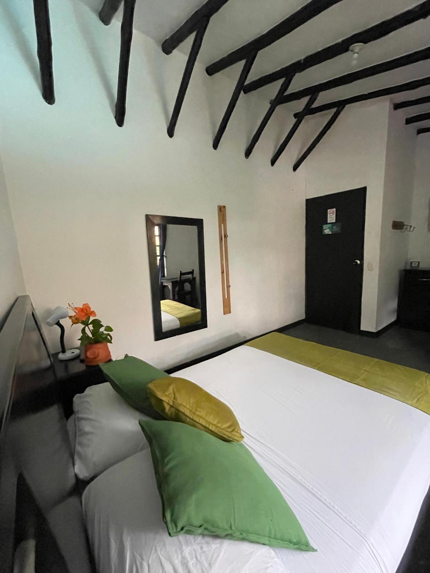 Hotel Premium Real Медельин Экстерьер фото