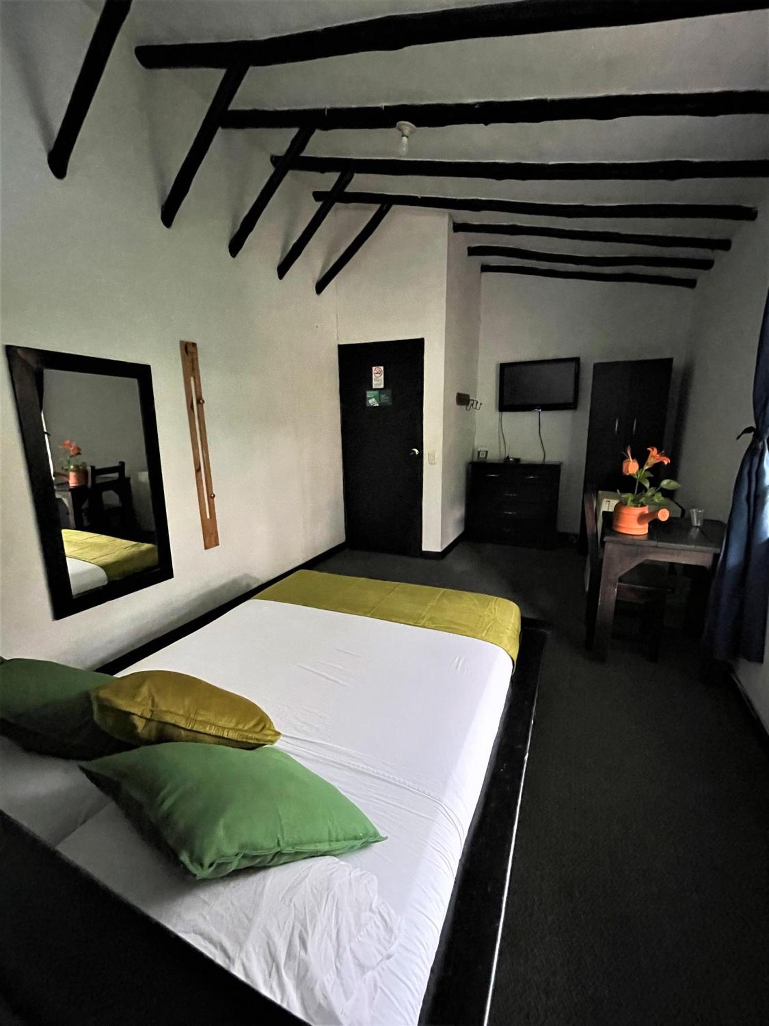 Hotel Premium Real Медельин Экстерьер фото